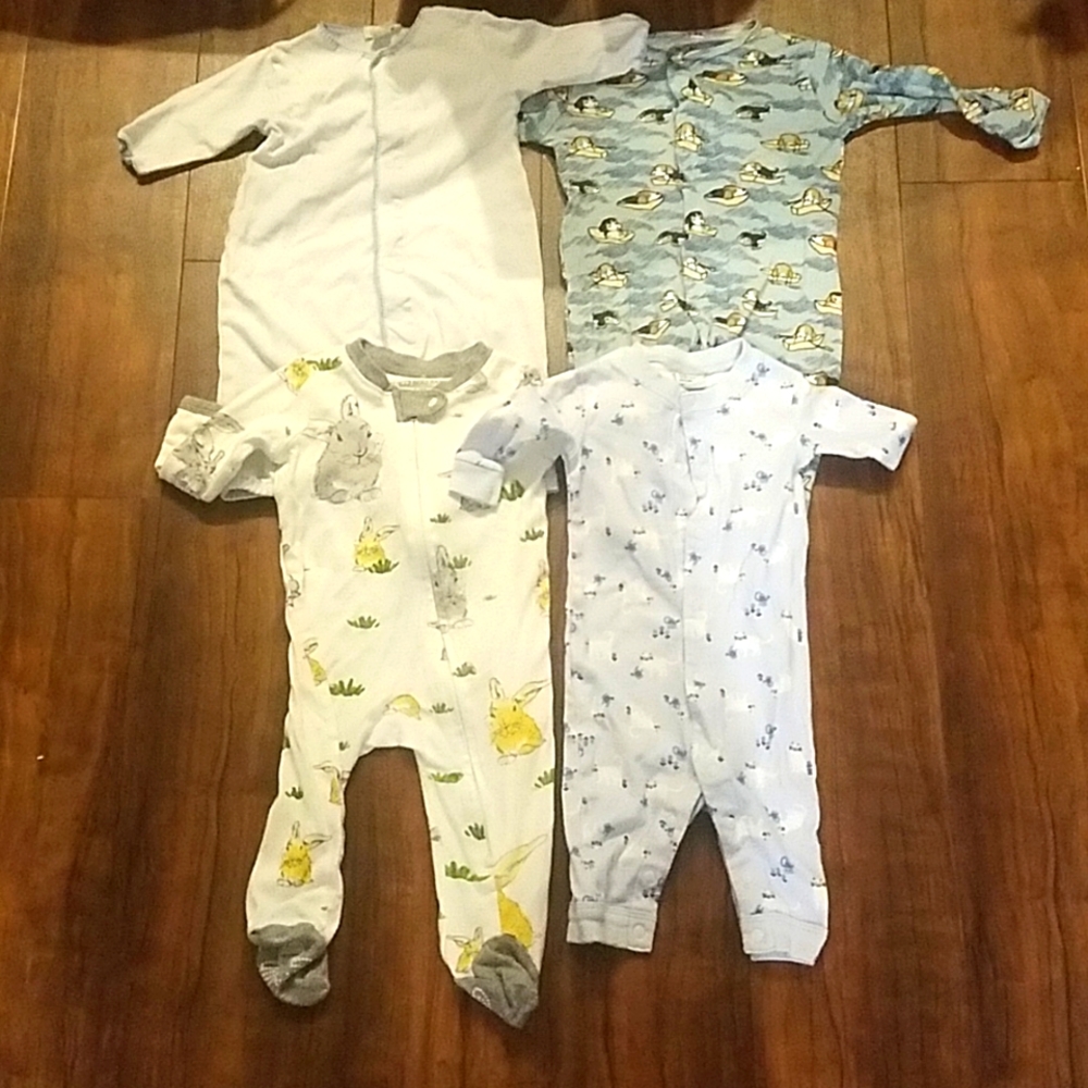 E=MC2, Burts Bees, Uniqlo, Kissy kissy sleepers